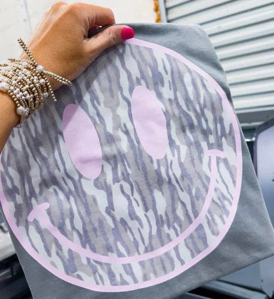 Camo smiley tee